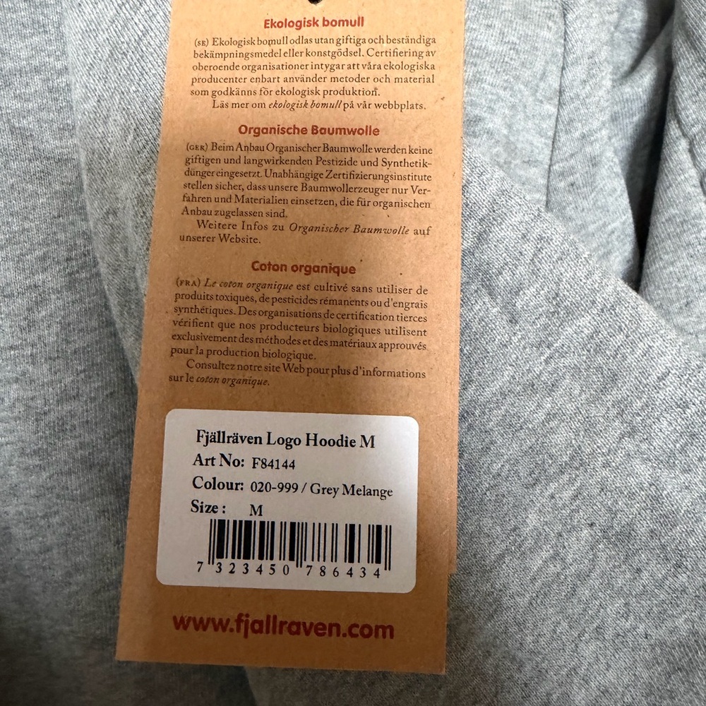 BNWT Fjallraven Gray Hoodie with Red Logo - Picture 3 of 4
